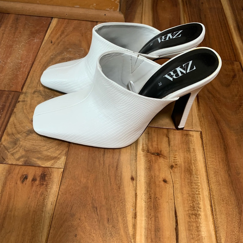 Zara White Mules - Picture 2 of 3